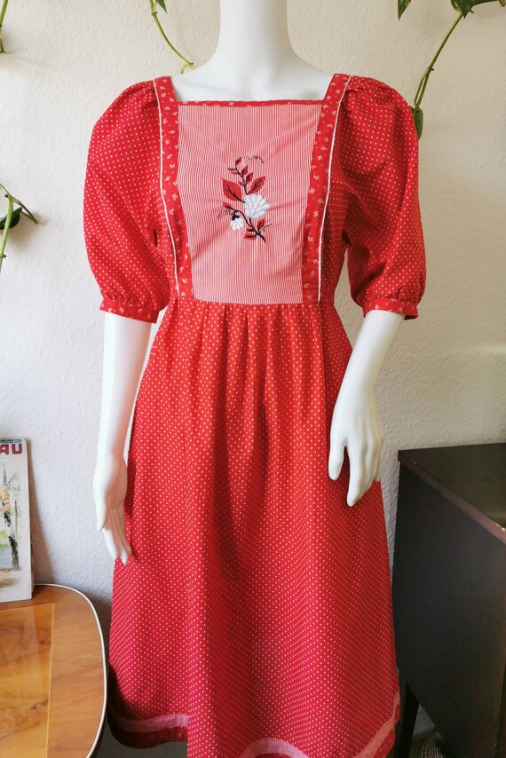 Vintage 70s Betty Barclay Flower Dress main image 0