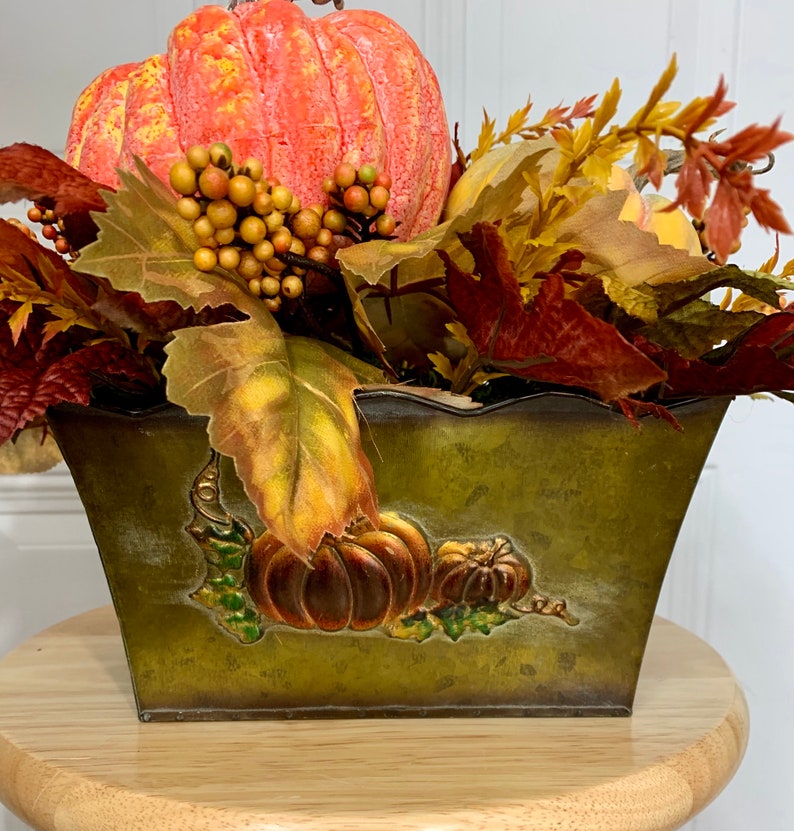 Centro de mesa de calabaza de otoño: arreglo otoñal para el hogar imagen 6