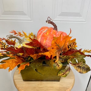 Centro de mesa de calabaza de otoño: arreglo otoñal para el hogar imagen 7