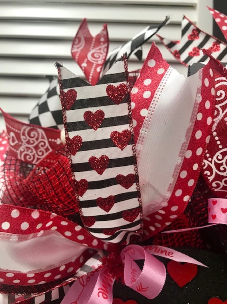 Valentines wreath valentine day wreath valentine heart wreath valentines wreath front door valentines day decor valentine love wreath