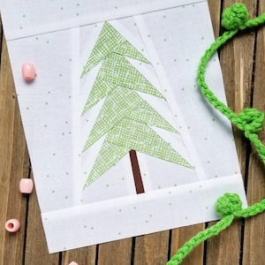 Modello per ricomporre la carta dell'albero di Natale, PDF