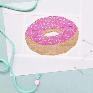 Frosted Donut Paper Piecing Pattern, PDF