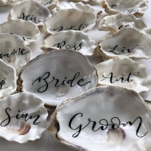 Beach Combed Oyster shell place cards / name place settings / wedding favours / gold theme / silver theme/ copper theme / rose gold theme image 8