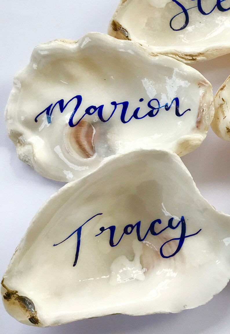 Beach Combed Oyster shell place cards / name place settings / wedding favours / gold theme / silver theme/ copper theme / rose gold theme image 9