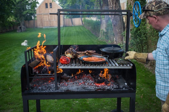 Parrilla argentina de leña de 48 FABRICADA EN EE. UU. Asado Grill de tamaño  completo. -  México