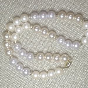 monet vintage 16&quot; Faux Pearl Necklace