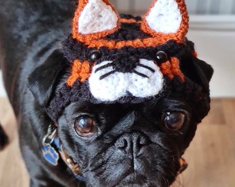 Crochet Tiger dog Hat; tiger hat; pug hat; hats for dogs; hats for pugs; crochet hat; pug hat; winter hat; crochet hat; tiger dog fashion