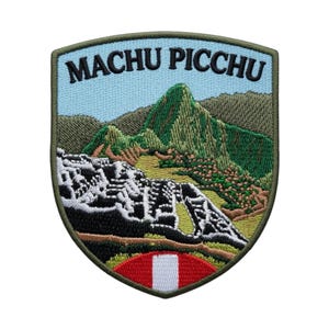 Machu Picchu Patch Embroidered Iron-on/Sew-on Badge (3 Inch) Travel Peru Vacation Souvenir Tourist Emblem Gift Patches