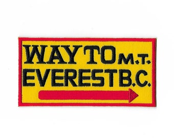 Patch bordado com a placa do Acampamento Base do Everest, para costurar ou passar a ferro (100 mm) - Lembrança de viagem ao Nepal