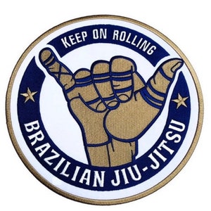 Keep On Rolling Patch (3.5 ”) Brasilianisches Jiu Jitsu Aufnäher zum Aufbügeln Shaka Hand BJJ GI, Turnbeutel, Rucksack, Mütze, Robe Kampfkunst Geschenk Aufnäher