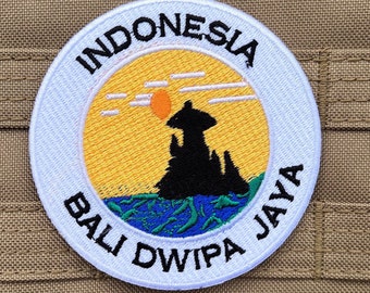 Écusson Bali Dwipa Jaya (3,5 pouces) à repasser/à coudre, souvenir de voyage Trek île indonésienne emblème du temple d'Uluwatu écusson écusson
