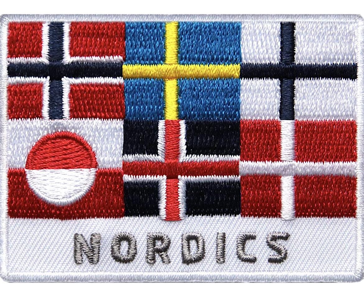 Patch Adesiva Termoadesiva A Stiro Bandiera Svezia, Taglia Media, By TKPatch, 2,9x4,4cm