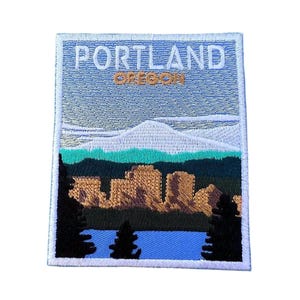 Portland Oregon Patch (3.5 Inch) Iron-on/Sew-on Badge Travel Souvenir USA Vacation Emblem Holiday Gift Patches