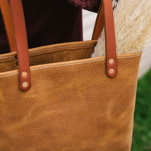 Oil Tan Leather Purse