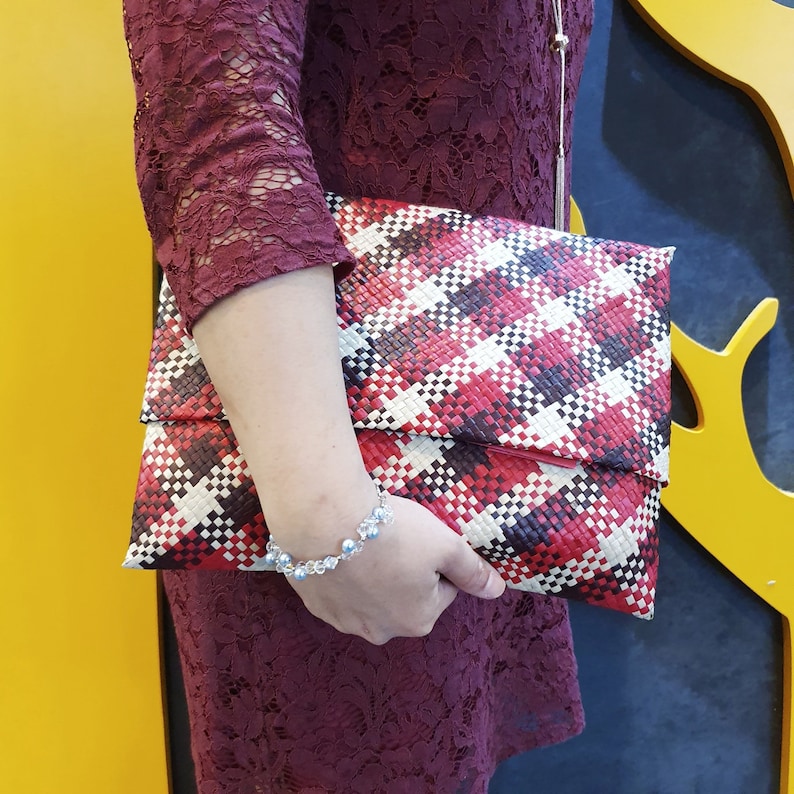 Handmade Quilted Stylish Eco-Friendly /& Sustainable Material Pandan Leaves Clutch or Evening Bag Great For Vegan by EcoQuote