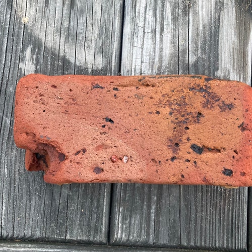 Reclaimed Brick Handmade 100 years old star brick Seabrick agrohort