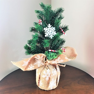 Tabletop Christmas tree, Mini Christmas tree, Table décor, Pine branches tree