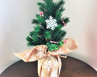 Tabletop Christmas tree, Mini Christmas tree, Table décor, Pine branches tree