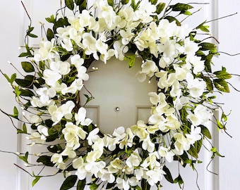 White mini flowers wreath, Spring white flowers wreath, Front door wreath Everyday wreath, Living room wreath, Dining room wreath