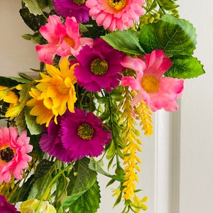 Spring/Summer flowers wreath, Flowers wreath for front door, Spring pink flower wreath, Pink yellow flowers wreath, Summer flowers wreath. image 4