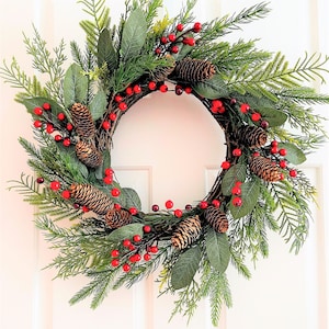 Red Berry Christmas Wreath: Green Pine & Pinecone Holiday Decor