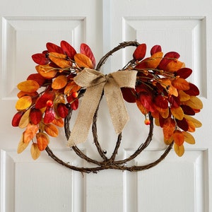 Fall pumpkin wreath, Pumpkin leaves wreath, Grapevine pumpkin wreath, Pumpkin red leaves wreath, Yellow leaves pumpkin wreath