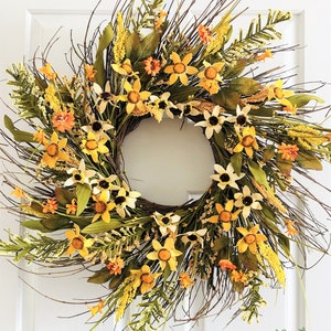 Summer/fall wreath for front door, Yellow flowers wreath, Flowers berry wreath, Everyday wreath