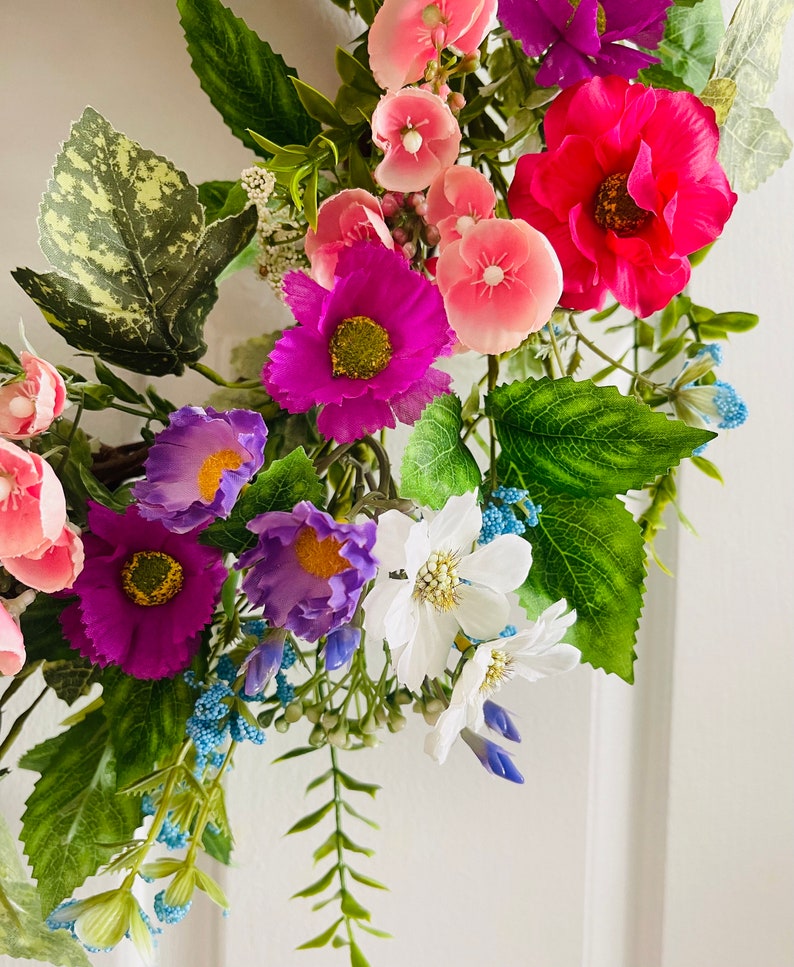 Spring/Summer flowers wreath, Front door flowers wreath, Pink flowers wreath, Purple flowers wreath, Everyday wreath image 4