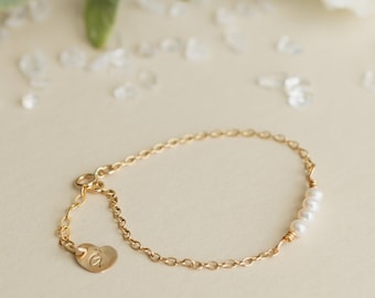 Custom Flower Girl Bracelet/ Baby Bracelet Pearl/ 14 K Gold Filled Toddler Bracelet/ Little Girl Bracelet with Initial