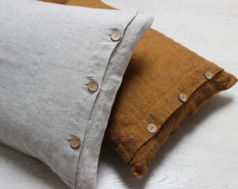 Linen Buttoned Pillowcase. Organic linen pillow cover.  Stonewashed softened organic pillow case with buttons. Organic bedding.