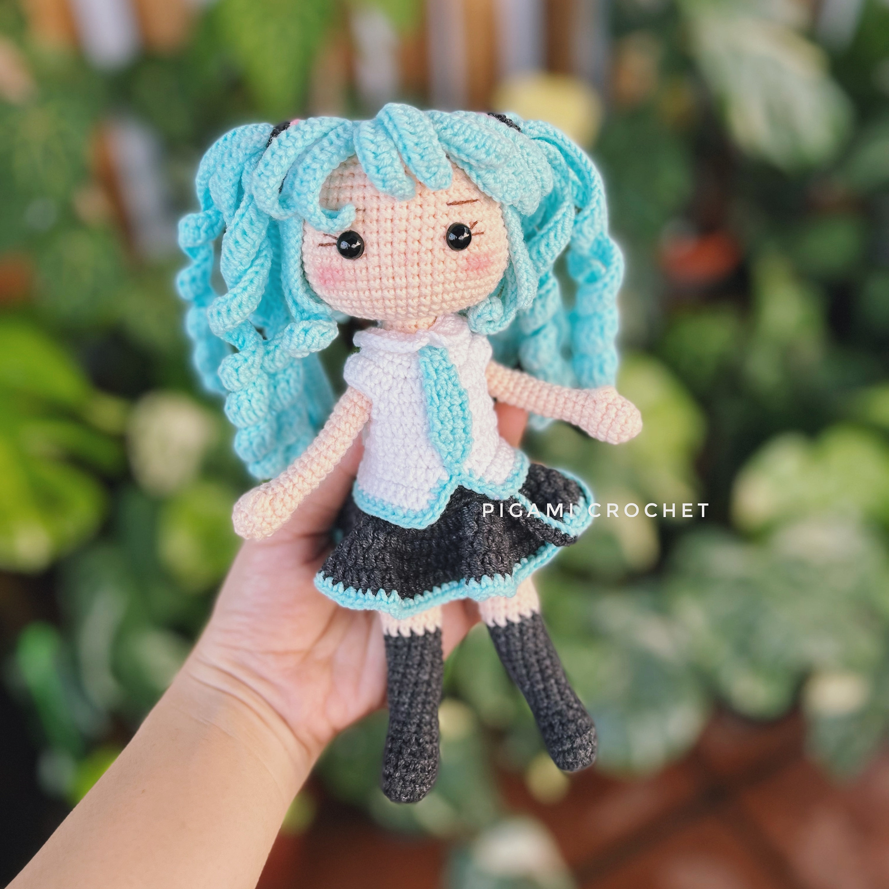 あみぐるみ人形 7つ mqdefault.jpg