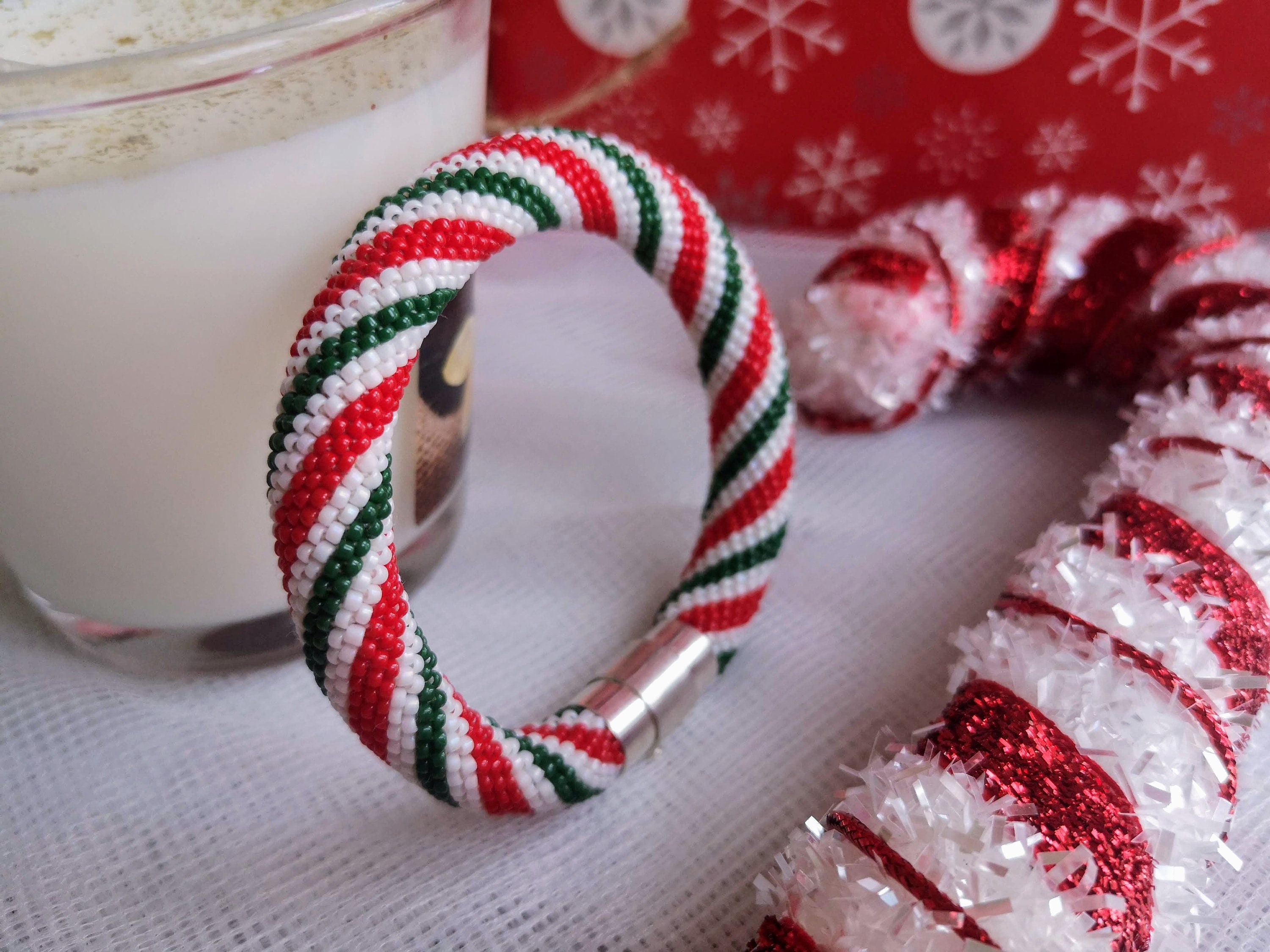 PDF Pattern for Christmas ornament seed bead bracelet. Candy | Etsy