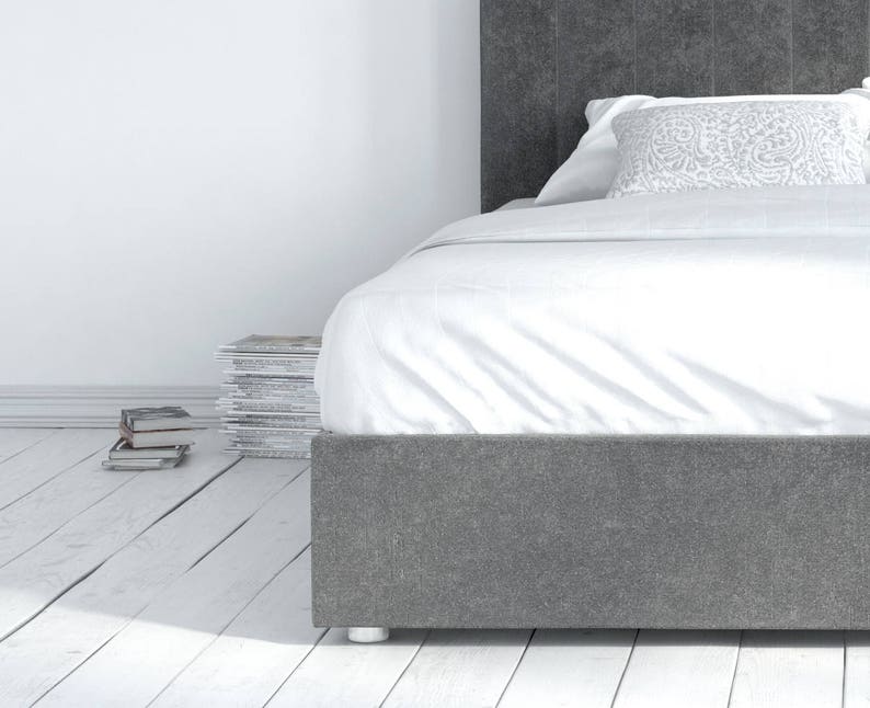 Download Poster mockup bedroom frame mockup modern interior black ...