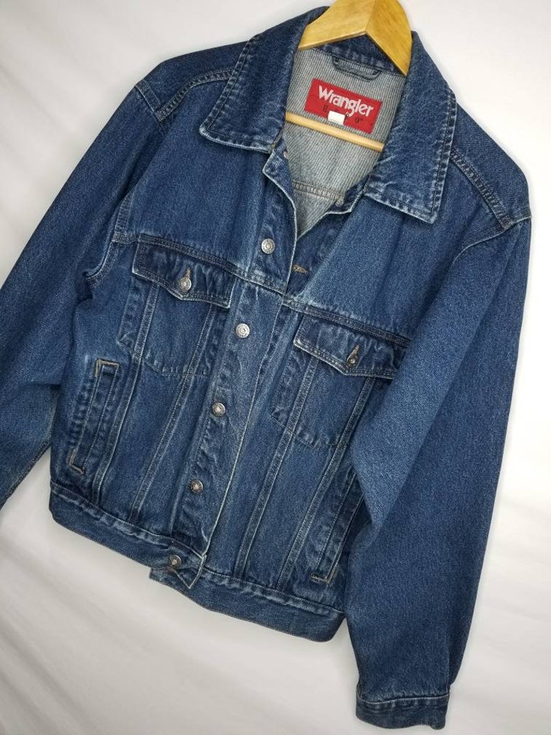 Vintage Wrangler Hero Denim Jean Jacket Size Medium Mens Button Up Blue