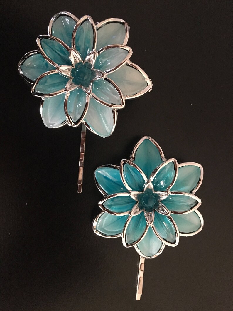 Blue Acrylic Flowers image 0