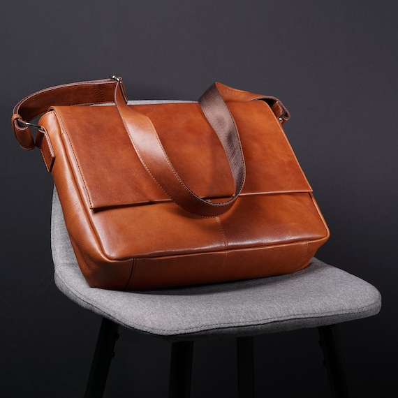 New Autumn Winter Classic Monogram Shoulder Bag For Women Luxury
