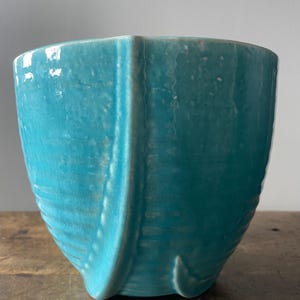HTF McCoy Fish Hook Jardiniere Glossy Aqua