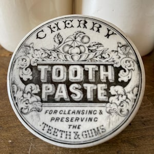 Tarro de pasta de dientes Cherry Chemist