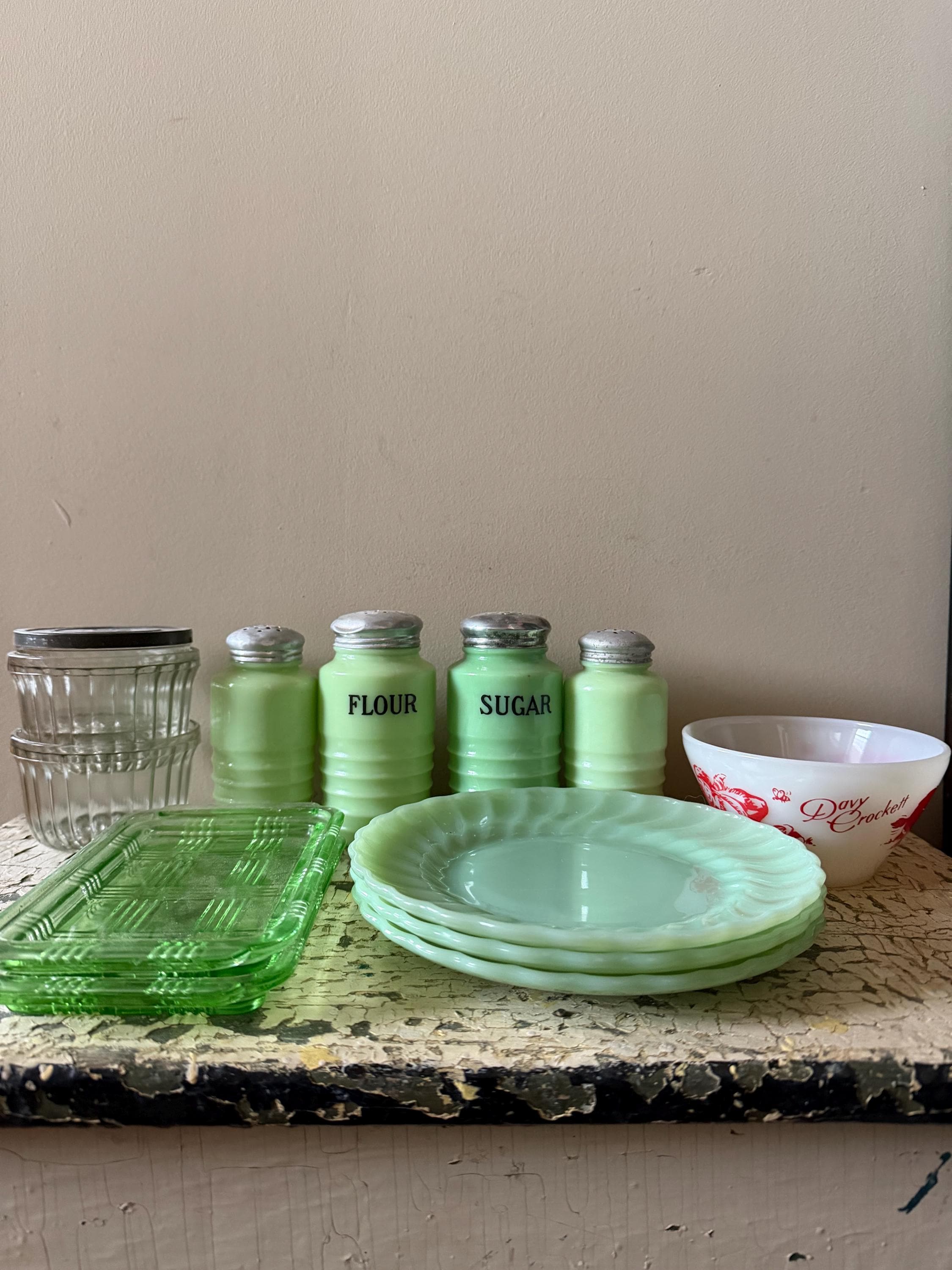 Jadeite Salt and Pepper - Etsy Canada
