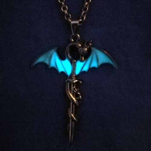 Mortal Necklace Dragon Pendant Necklace Friendship Men Women Game Jewelry Choker Accessories Mortal Necklace Dragon Pendant Necklace Friendship Men Women Game Jewelry Choker Accessories