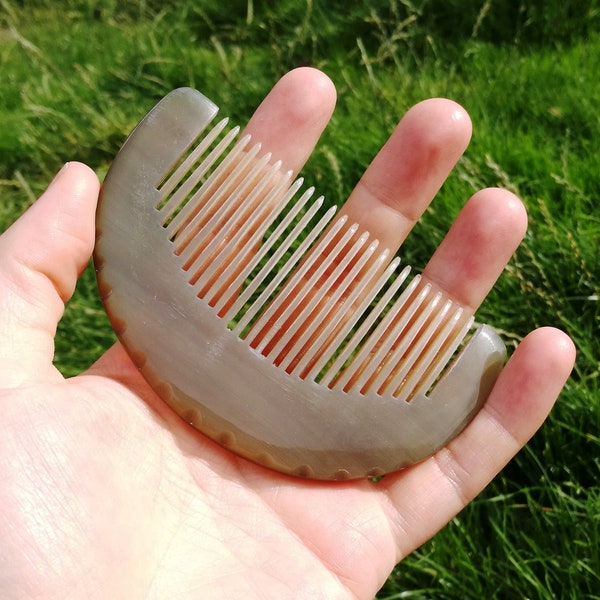 Half moon comb 9 cm, head sore comb, no more tears, horn comb gift, gift for girl,, hand carved comb, medieval natural comb, elven comb uk