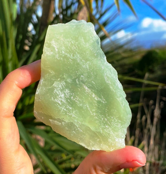 Jade Crystal Uk Rough Jade Stone Raw Crystals Jade Healing