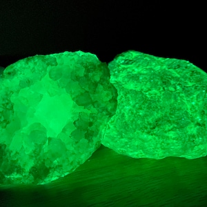 glow geode glowing crystal raw geode raw crystal glow in the dark rocks glow in the dark crystal glowing stone glowing rock glowing gem kids