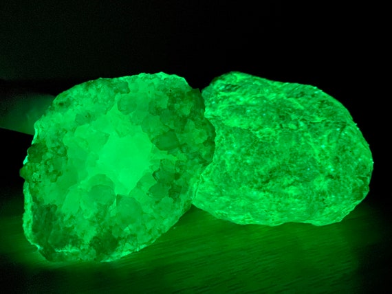 Glowing Crystal Geode Glowing Crystal Geode
