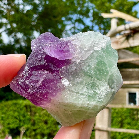 Fluorite Green Stone With Purple Spots 486 Gm Rainbow Fluorite