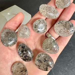 Cuarzo hematita pulido (1 kg), raro mineral de hematita especular, hematita pulida, 1 kg, roca de cristal natural, Reino Unido.