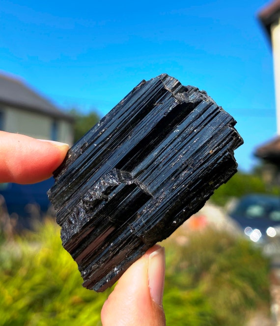 Bulk tourmaline deals