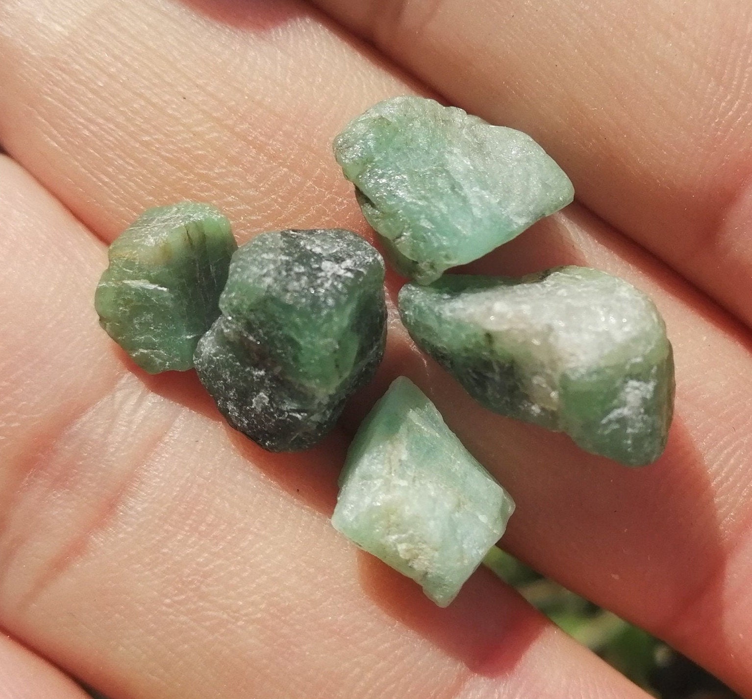 Green Raw Emerald, Emerald Chips, Rough Emerald Stone, Green Healing …