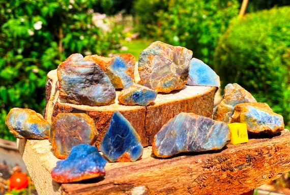 Blue shop giant sapphire