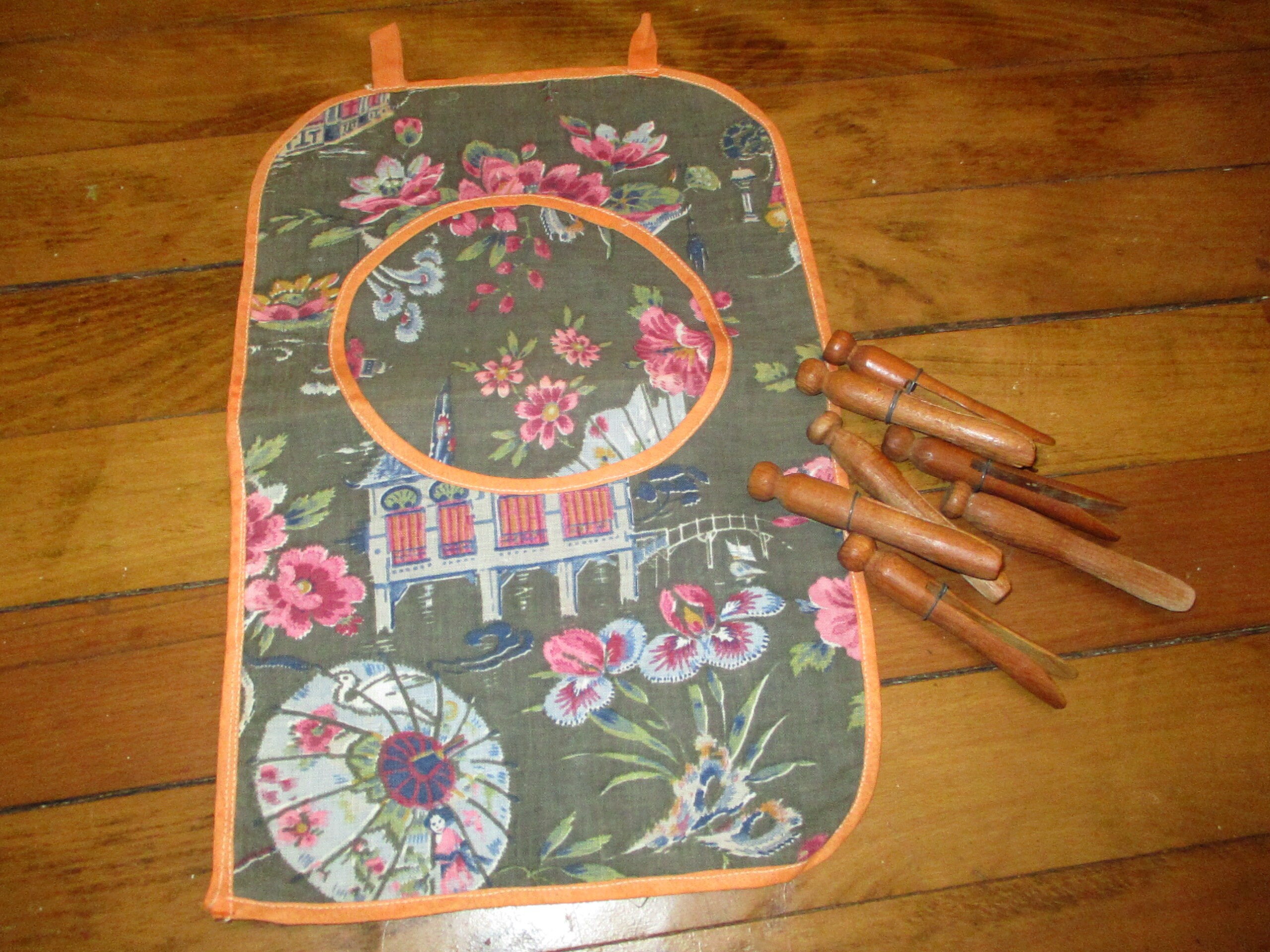 Vintage hand made cloth clothes pin holder with pins garden Etsy